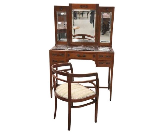 Toeletta da trucco con poltrona sec. XX PREZZO TRATTABILE