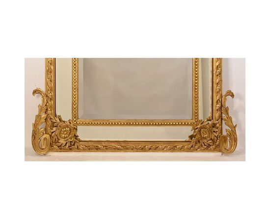  ELEGANTE SPECCHIO ANTICO CON PUTTI, CORNICE DORATA, SPECCHI LATERALI, DEL XIX SECOLO. (SPCP176)