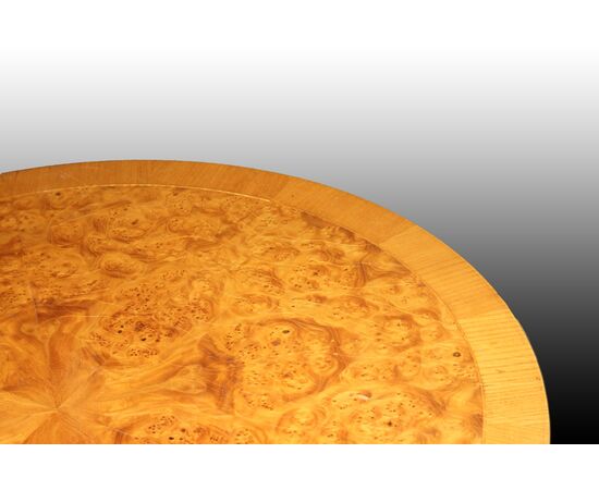 Tavolino basso stile Biedermeier in legno di olmo e radica di olmo