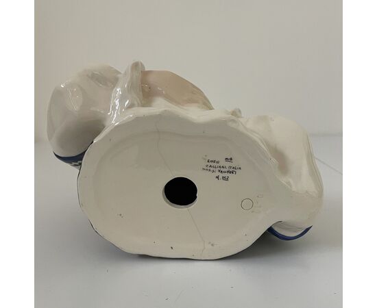 ESSEVI, Sandro Vacchetti, La maternità sarda, scultura ceramica decorata
