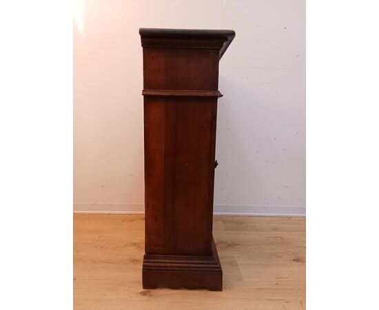Mobiletto in noce epoca '700 - XVIII secolo - comodino - piccola credenza