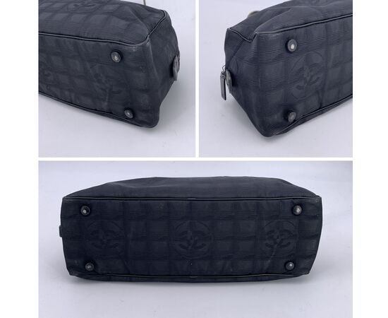 CHANEL Borsa a Mano in Tela Col. Nero S
