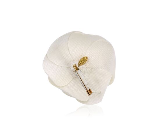 CHANEL Spilla Vintage in Tela Col. Bianco Camelia