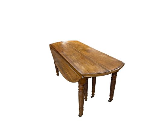 Tavolo Con Alette Ovale del 1800 Allungabile in Legno di Noce Stile Luigi Filippo Rustico