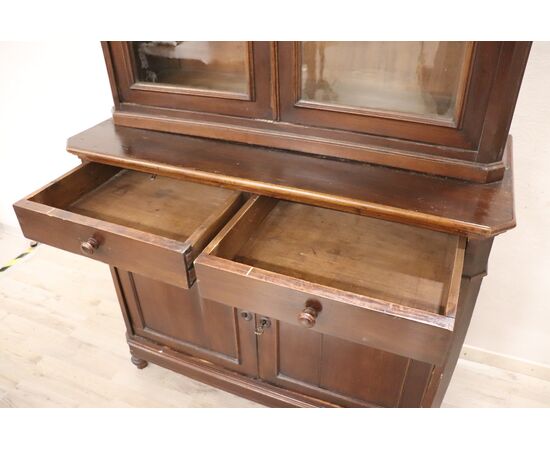 Antica credenza secolo XIX in noce impiallacciato PREZZO TRATTABILE