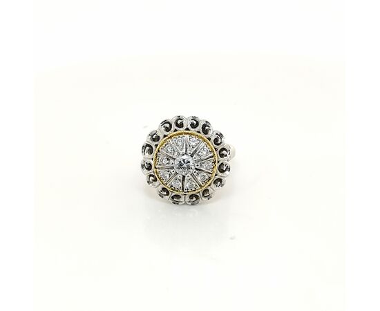 ANELLO IN ORO CON DIAMANTI