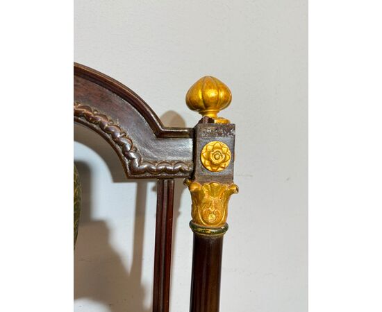 Sedia/poltrona, Primo Impero, '800 con delfini, 121x53x45 cm