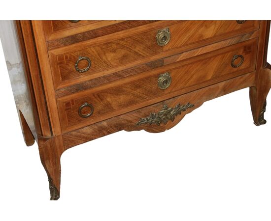 Secretaire francese stile Transizione in legno di Bois de rose con marmo e bronzi XIX secolo