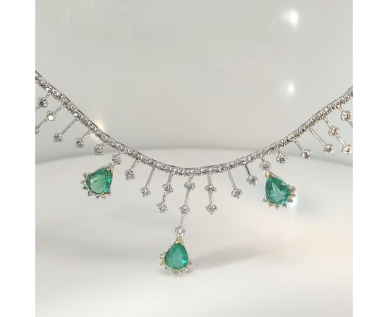 COLLANA IN ORO SMERALDI E DIAMANTI