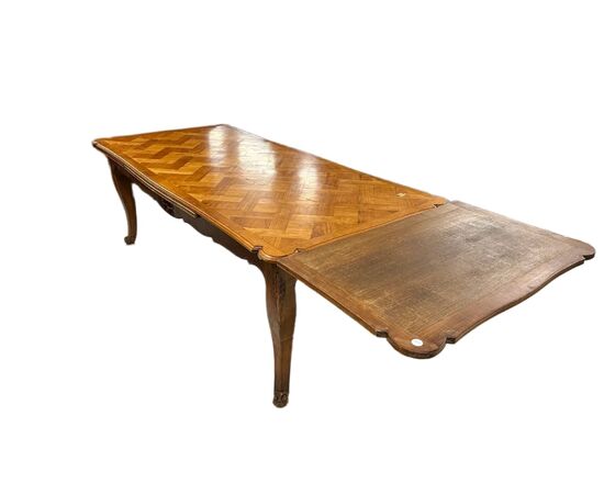 Tavolo Provenzale Con piano Parquettato di Fine 1800 in legno di ciliegio allungabile