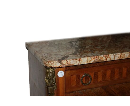 Secretaire francese stile Transizione in legno di Bois de rose con marmo e bronzi XIX secolo
