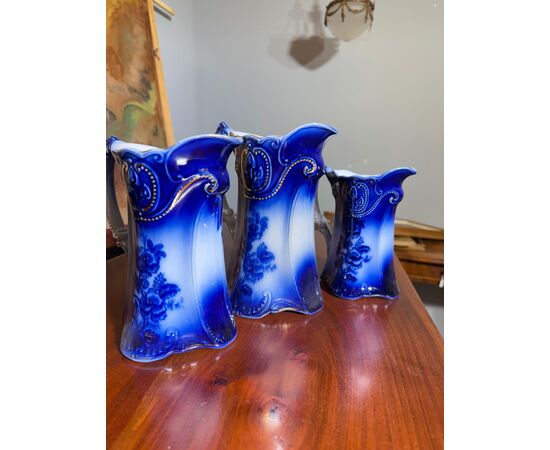 Tre brocche caraffe inglesi PANSY PATTERN BY BROWN & STEVENTON ENGLAND-CIRCA ì, fine '800, porcellana!