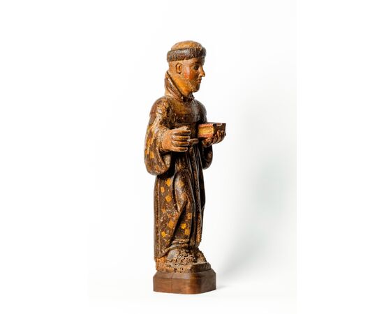 Frate francescano in legno con policromia originale - Italia XIV secolo
