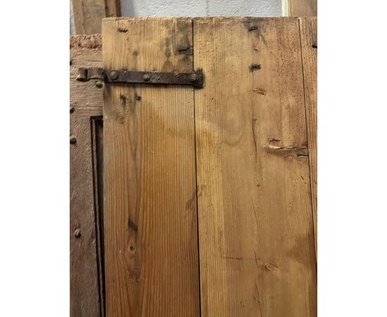 PTIR474 - Porta da interno rustica in larice, misure cm L 82 x H 187