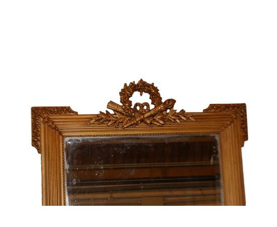 Bellissima specchiera francese stile Luigi XVI in legno dorato foglia oro