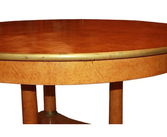 Tavolo Nord Europa di fine 1800 stile Biedermeier in Legno di Olmo e Radica