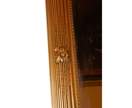 Bellissima specchiera francese stile Luigi XVI in legno dorato foglia oro