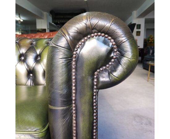 Divano 3 posti chesterfield club vintage inglese originale in pelle verde 