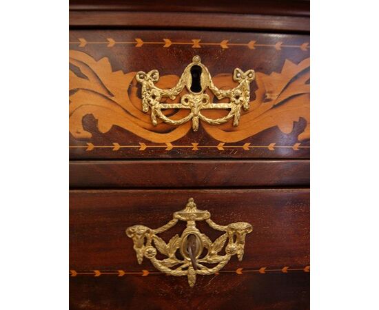 Secretaire olandese Impero di fine 1700 in piuma di mogano 