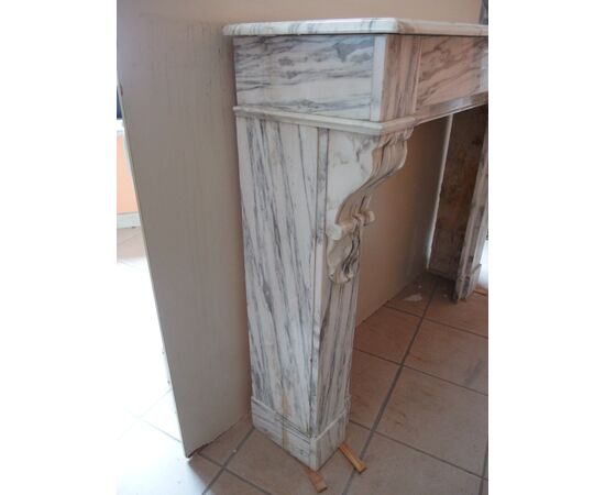 CAMINO BIANCO CARRARA CON STRIATURE NEO CLASSICO FRANCIA  cm L120xP35xH105 