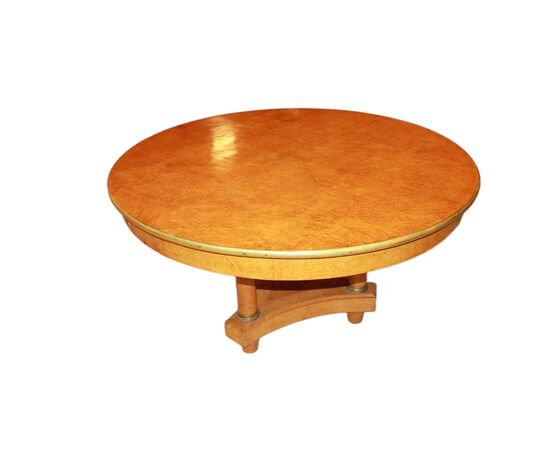 Tavolo Nord Europa di fine 1800 stile Biedermeier in Legno di Olmo e Radica