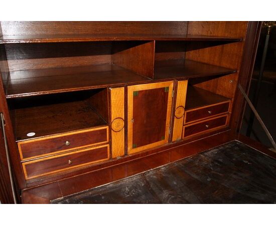 Secretaire olandese Impero di fine 1700 in piuma di mogano 