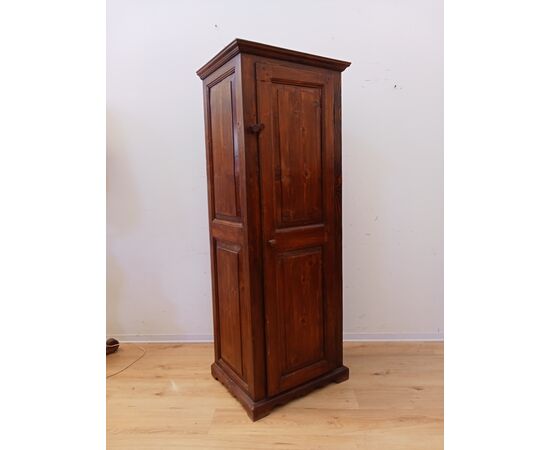 Armadio stipo ad un'anta in abete - credenza a colonna - fine '800