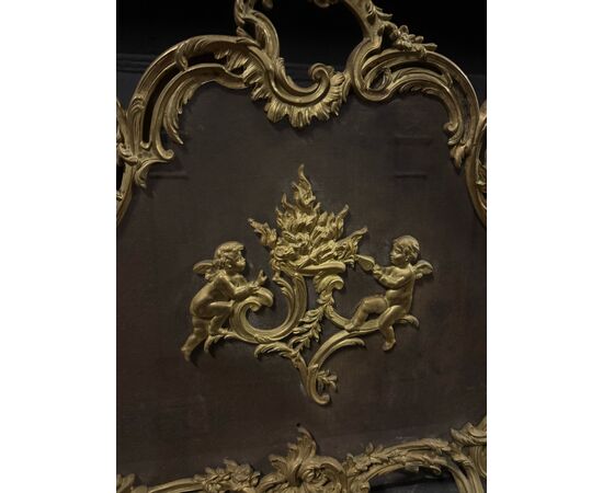 AL321 - Parascintille Rocaille in bronzo dorato, epoca '800, misure cm L 73 x H 73 x P 20