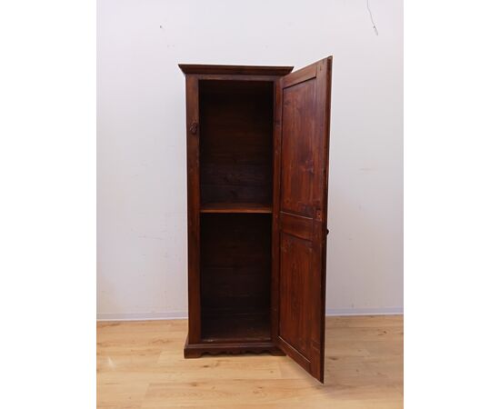 Armadio stipo ad un'anta in abete - credenza a colonna - fine '800