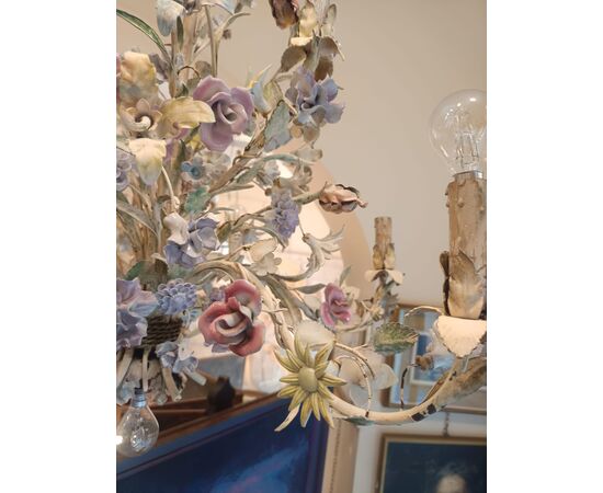 Lampadario in ferro forgiato