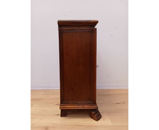 Mobiletto credenza in noce - un'anta - piccole dimensioni-fine '800 credenzina