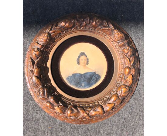 Tempera miniature on cardboard with carved and gilded wooden frame with embossed plant motifs. Signature and date 1836.     