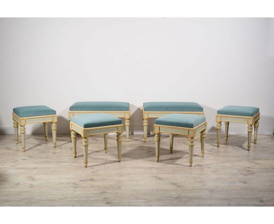 Quattro sgabelli neoclassici in legno laccato, Torino fine XVIII secolo 