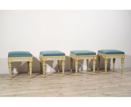 Quattro sgabelli neoclassici in legno laccato, Torino fine XVIII secolo 