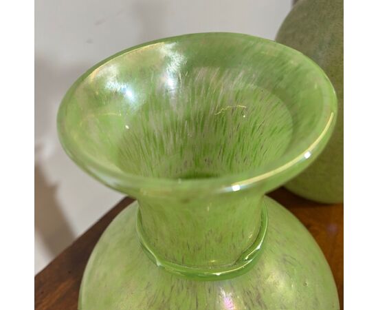 Coppia di vasi Fratelli Toso anni 60 Vetri Murano a Lustri metallici . H 29 – H 22 