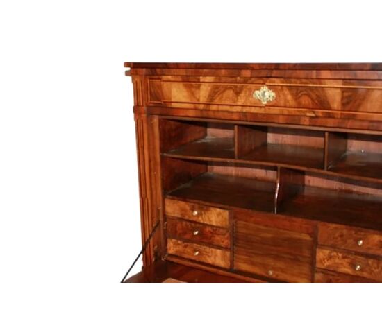 Secretaire francese di fine 1700 stile Luigi XVI in legno di noce Fiammato