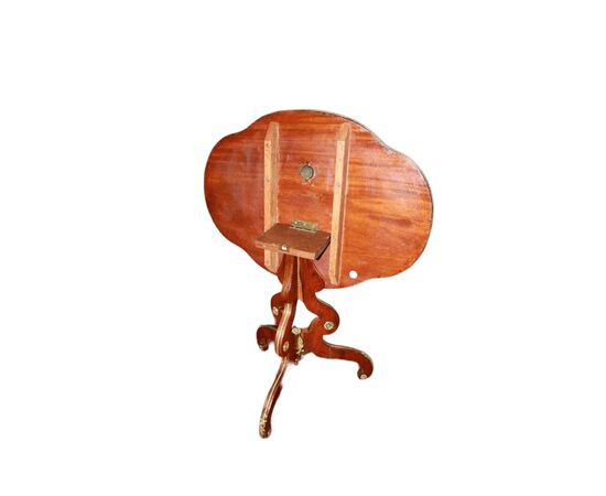 Tavolino a vela stile Luigi XV in legno di bois de violette del 1800