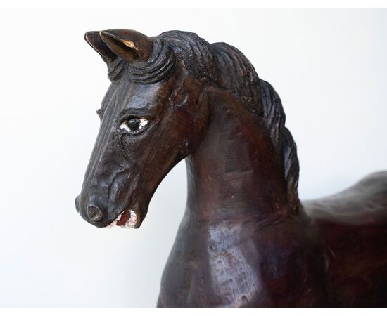 Cavallo da giostra in legno – XIX secolo