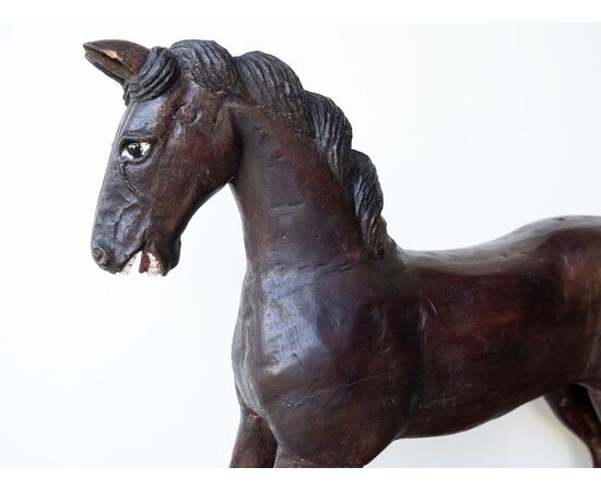 Cavallo da giostra in legno – XIX secolo