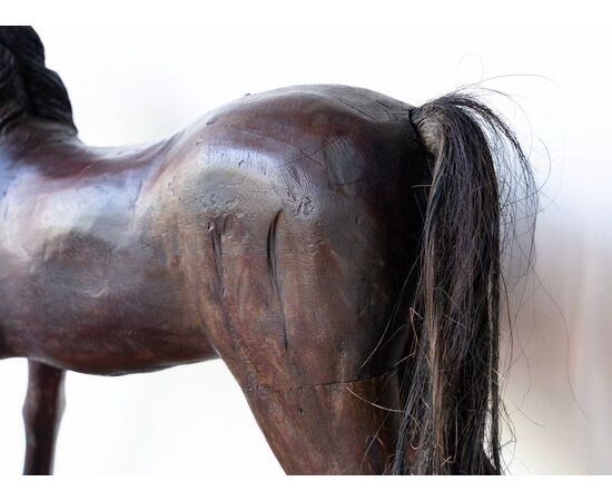 Cavallo da giostra in legno – XIX secolo