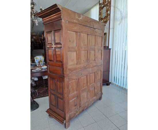 Credenza in noce H220 166x66