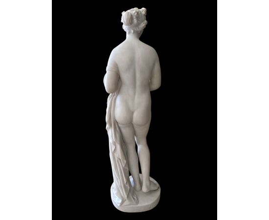 SCULTURA IN MARMO " VENERE "