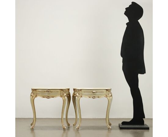 Coppia di Comodini in Stile Barocchetto Veneziano