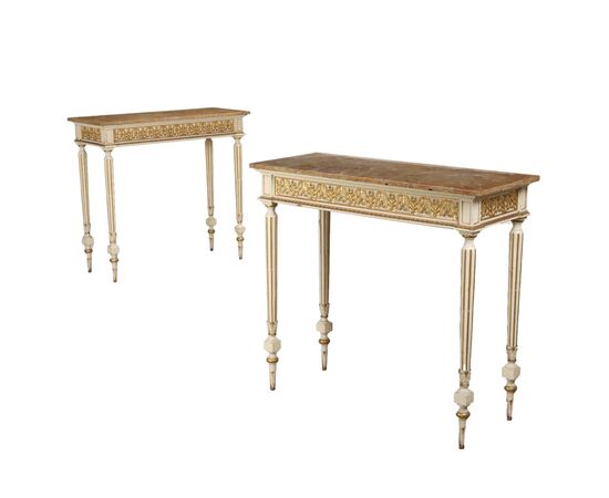 Coppia Consolle in Stile Neoclassico Italia Ultimo Quarto XIX Secolo