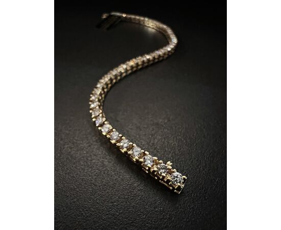 Bracciale  tennis  in  oro  giallo