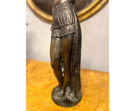 Scultura raffigurante Odalisca 