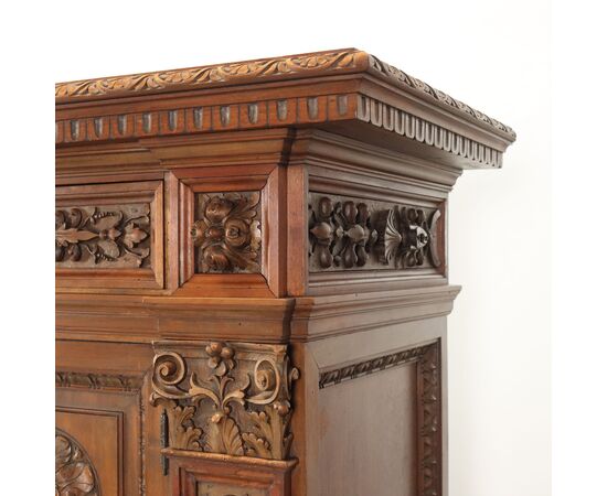 Credenza in Stile Barocco Italia fine XIX Secolo