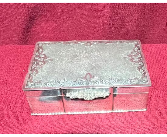 Collezione di scatoline in argento 