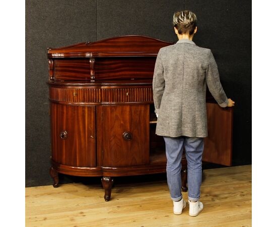 Credenza francese in mogano del XX secolo