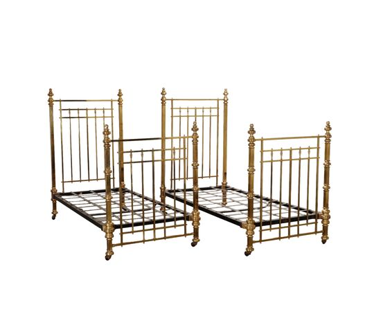 Coppia Letti in Metallo Maple & Co Inghilterra Ultimo Quarto XIX Secolo
